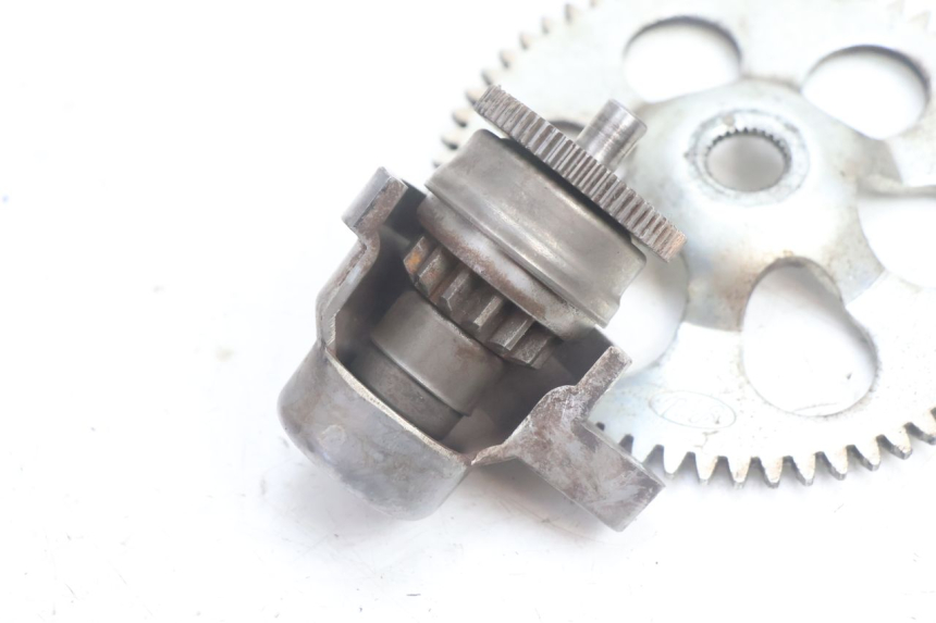 photo de STARTER CLUTCH PEUGEOT KISBEE 2T 50 (2010 - 2017) - Alternative perspective