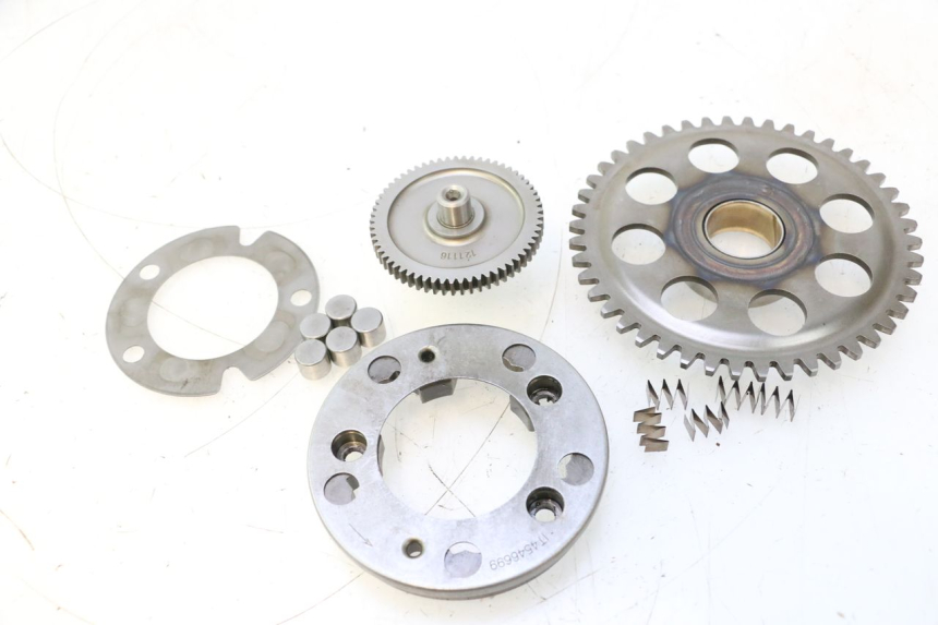 photo de STARTER CLUTCH PIAGGIO LIBERTY IGET S 125 (2016 - 2020) - Alternative perspective