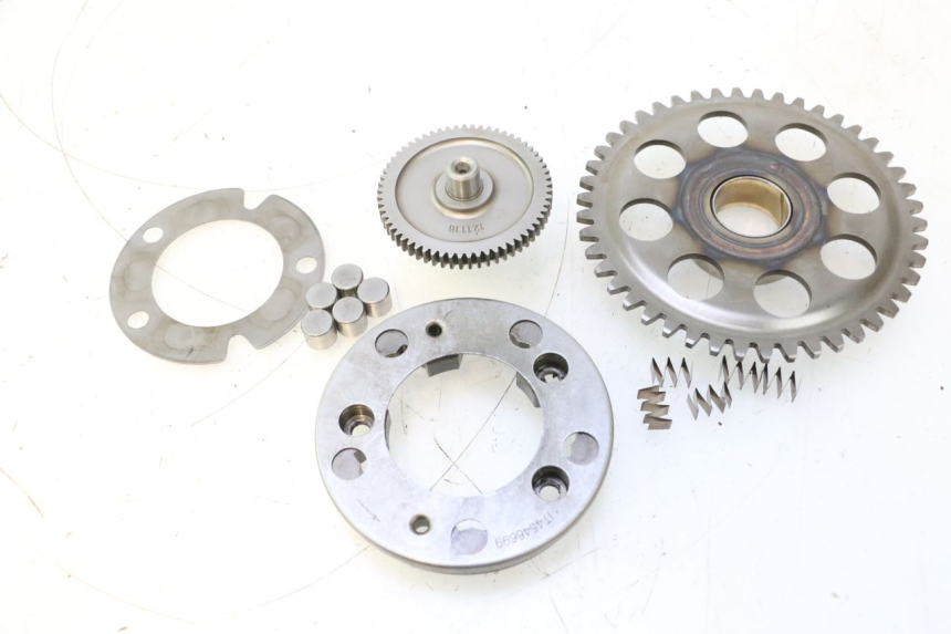 photo de STARTER CLUTCH PIAGGIO LIBERTY IGET S 125 (2016 - 2020) - Surface and material condition
