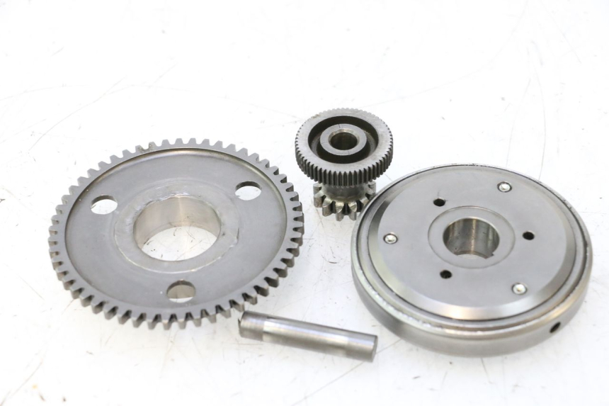 photo de STARTER CLUTCH SYM MIO 50 (2005 - 2010) - Alternative perspective