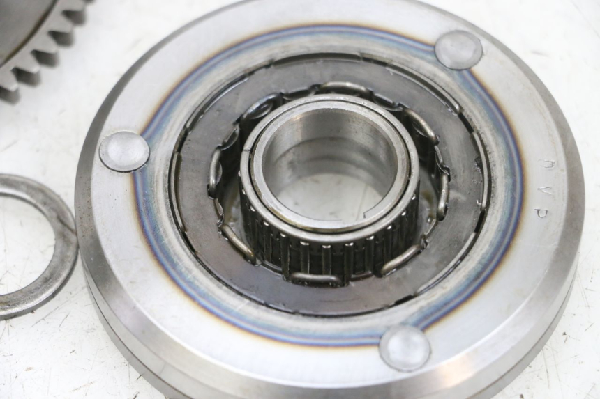 photo de STARTER CLUTCH DAELIM S1 125 (2007 - 2016) - Fixing points details