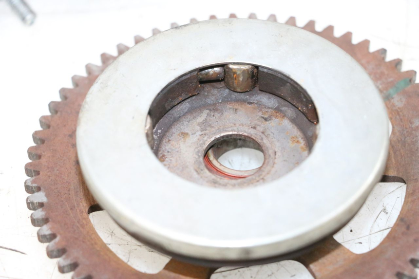 photo de STARTER CLUTCH PEUGEOT SATELIS 125 (2013 - 2018) - Zoom on usage condition