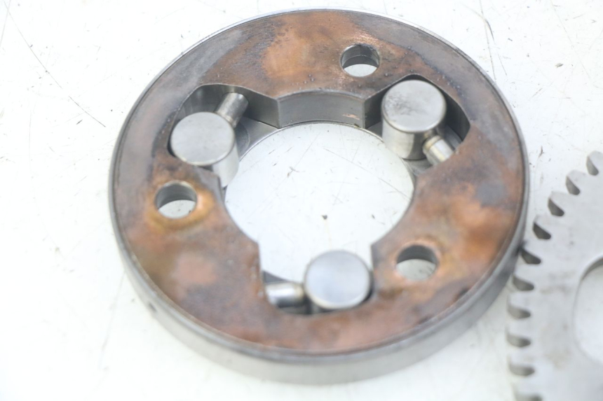 photo de STARTER CLUTCH YAMAHA SR 125 (1982 - 2003) - Technical close-up