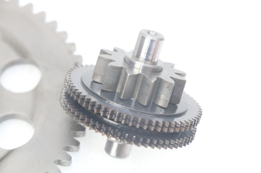 photo de STARTER CLUTCH APRILIA SRV 850 (2012 - 2017) - Fixing points details