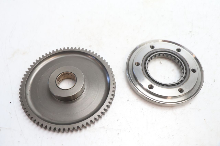 photo de STARTER CLUTCH SUZUKI SV S 650 (1999 - 2002) - Alternative perspective