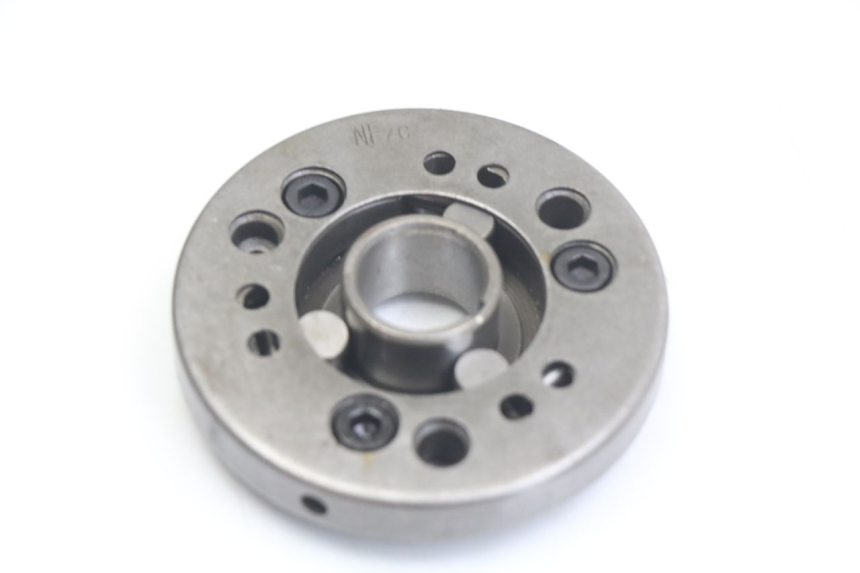 photo de STARTER CLUTCH PEUGEOT VIVACITY 125 (2010 - 2017) - Technical close-up