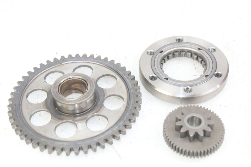 photo de STARTER CLUTCH YAMAHA X-MAX XMAX 250 (2006 - 2009) - Alternative perspective