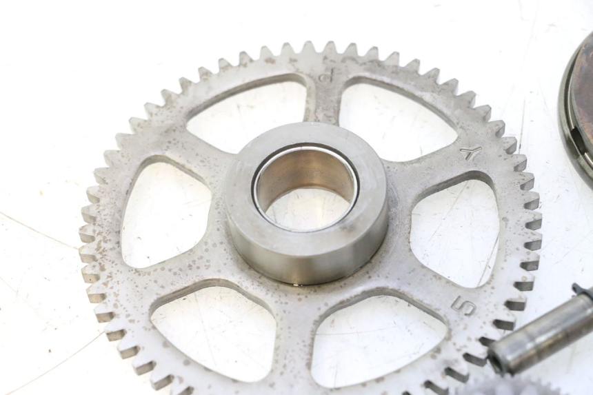 photo de STARTER CLUTCH YAMAHA XMAX X-MAX 125 (2006 - 2009) - Fixing points details