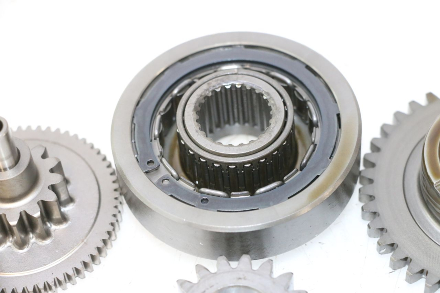 photo de STARTER CLUTCH HONDA XLV VARADERO 125 (2007 - 2012) - Fixing points details
