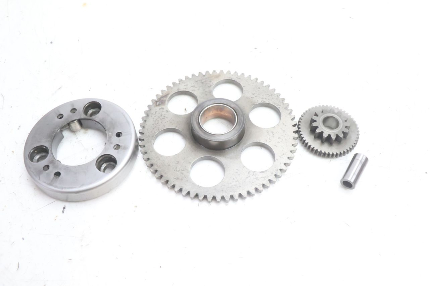 photo de STARTER CLUTCH KAWASAKI ZZR 600 (1995 - 2004) - Alternative perspective