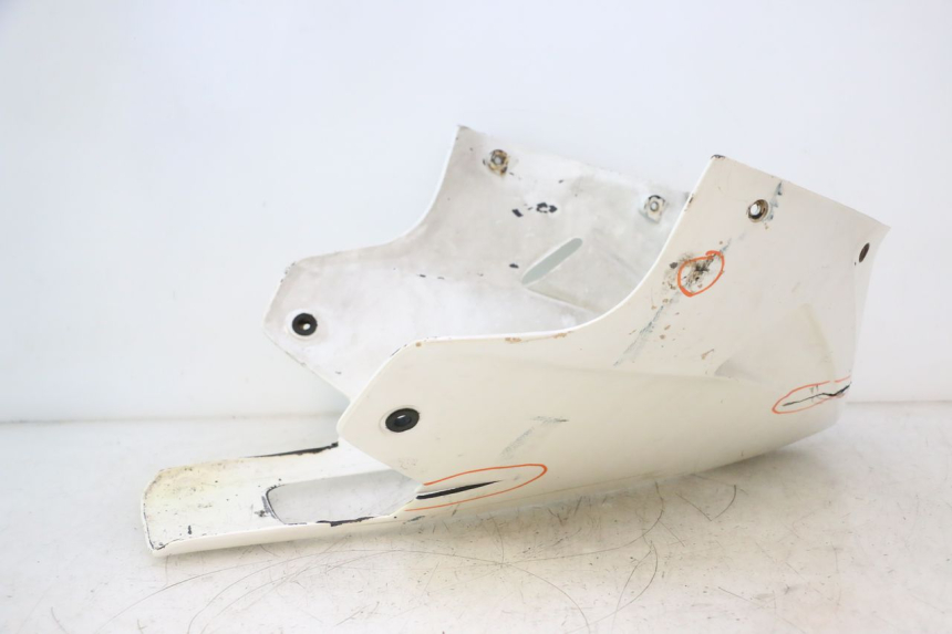 photo de BELLY PAN KAWASAKI GPX F ZX750F 750 (1986 - 1990) - Fixing points details