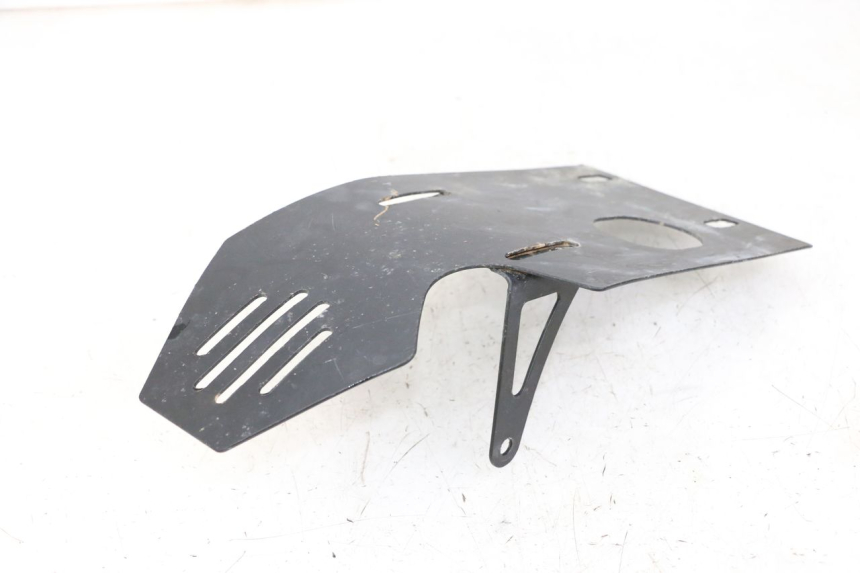 photo de ENGINE GUARD APOLLO RFZ 125 - Technical close-up