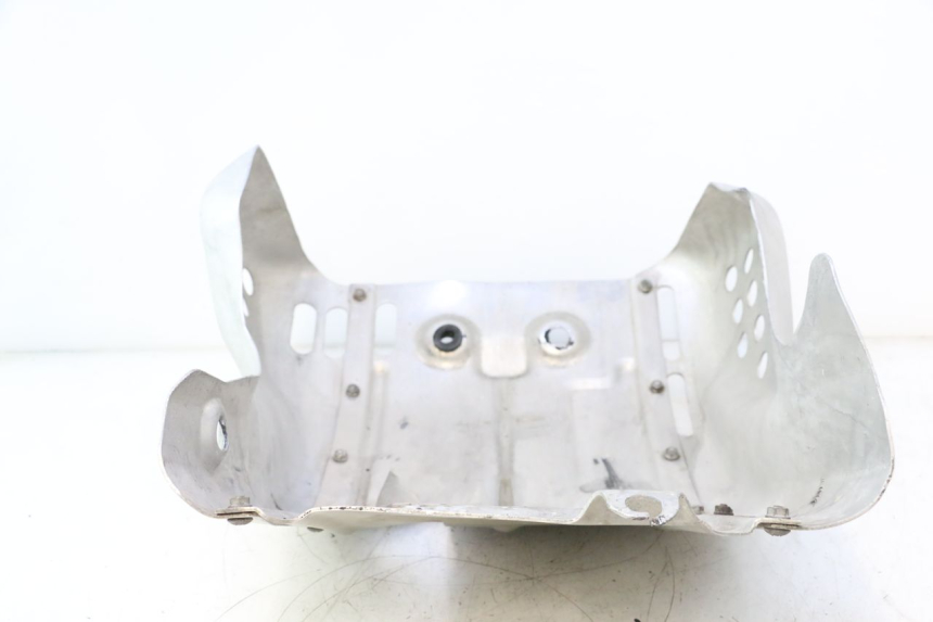 photo de BELLY PAN HONDA XRV AFRICA TWIN 750 (1990 - 1992) - Additional view of the item