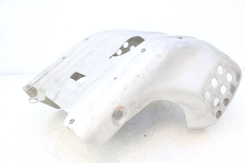 photo de BELLY PAN HONDA XRV AFRICA TWIN 750 (1990 - 1992) - Technical close-up
