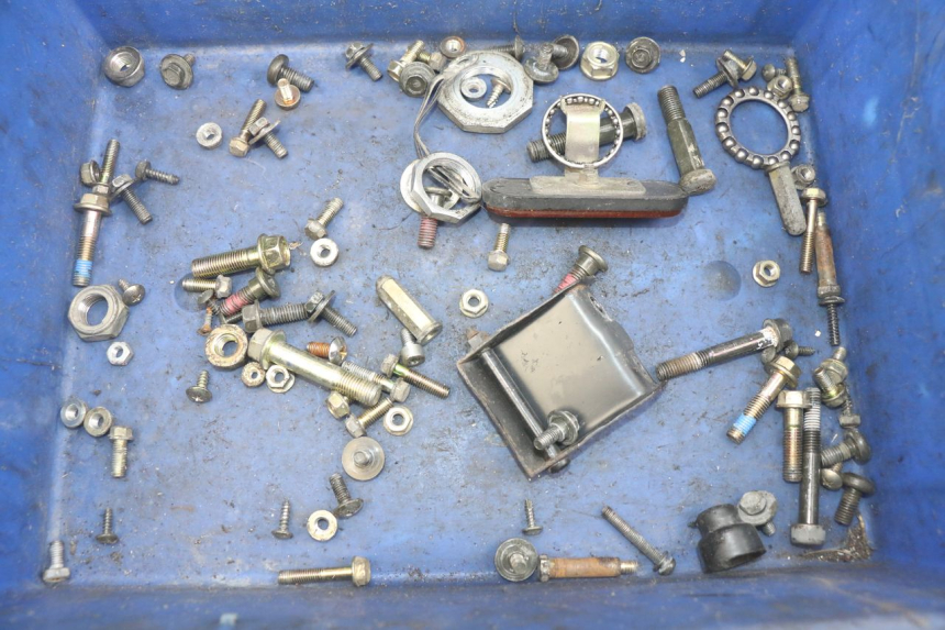 photo de SCREW FASTENER BAG KYMCO AGILITY 4T 50 (2005 - 2018) - Main view