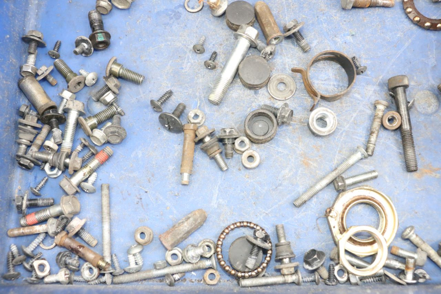 photo de SCREW FASTENER BAG KYMCO AGILITY 4T 50 (2018 - 2022) - Zoom on usage condition