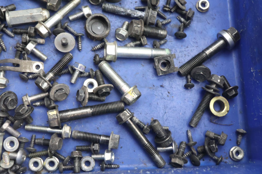 photo de SCREWS BAG KYMCO AGILITY CITY 16P 125 (2015 - 2024) - Technical close-up