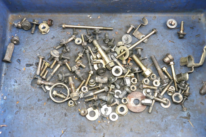 photo de SCREWS BAG KYMCO AGILITY PREMIUM 50 (2007 - 2010) - Component detail