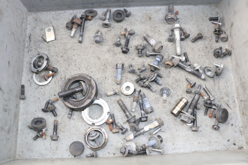 photo de SCREW FASTENER BAG SUZUKI BURGMAN 125 (2007 - 2014) - Main view