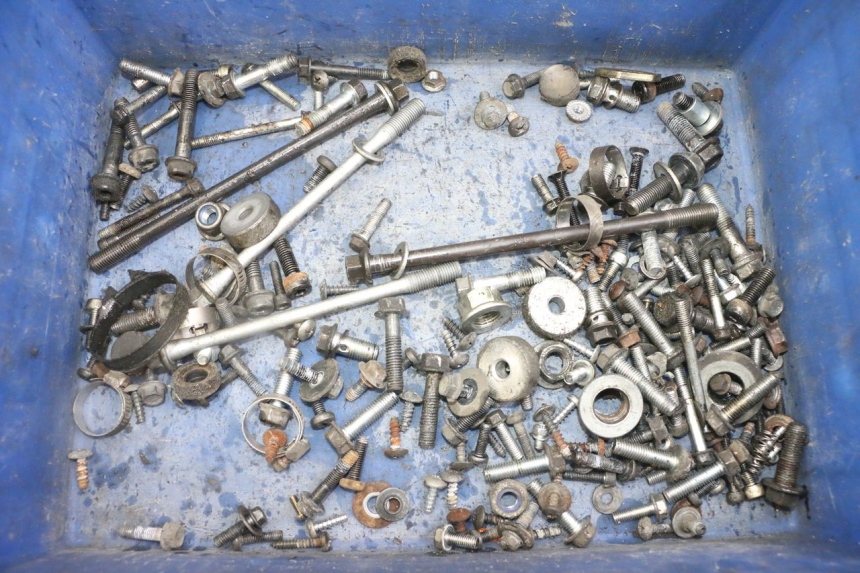 photo de SCREW FASTENER BAG SUZUKI BURGMAN 125 (2007 - 2014) - Main view