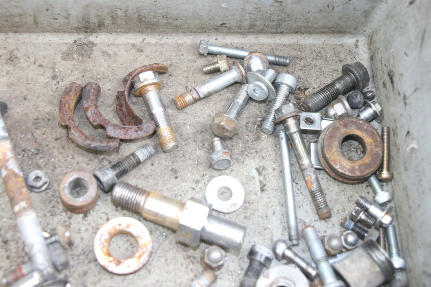 photo de SCREW FASTENER BAG HONDA CA REBEL 125 (1995 - 2001) - Alternative perspective