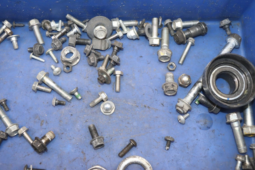 photo de SCREWS BAG HONDA CBF 125 (2009 - 2015) - Component detail