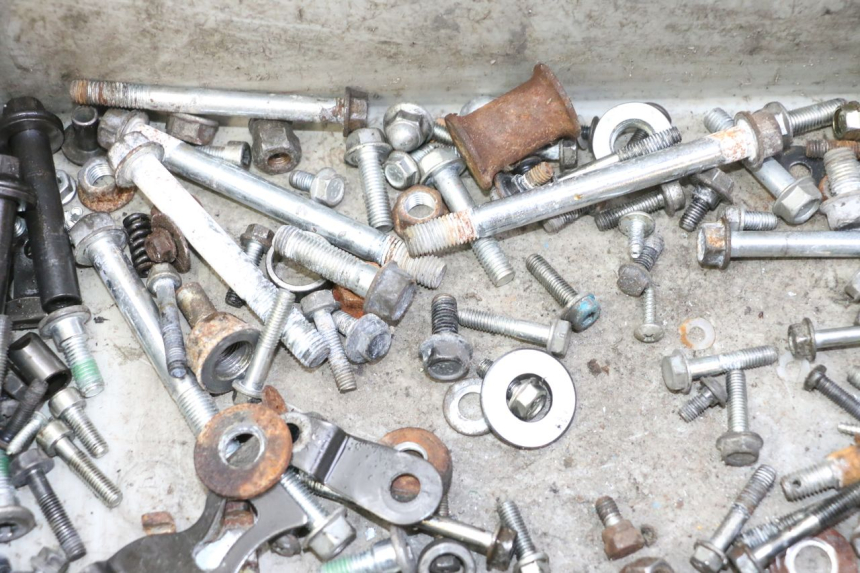 photo de SCREWS BAG HONDA CBF 125 (2009 - 2015) - Component detail