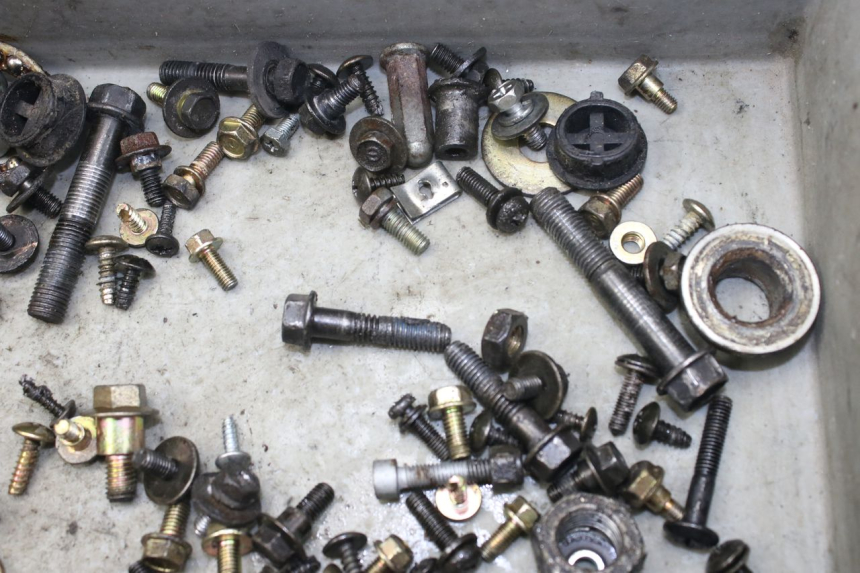 photo de SCREW FASTENER BAG SYM CITYCOM CITY COM 125 (2009 - 2014) - Alternative perspective