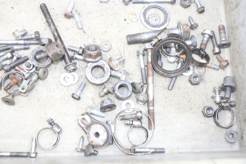 photo de SCREW FASTENER BAG HONDA CR 80 (2001 - 2003) - Zoom on usage condition