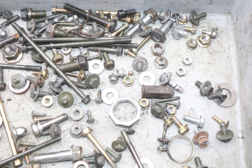 photo de SCREW FASTENER BAG KYMCO DINK STREET ABS 125 (2011 - 2018) - Zoom on usage condition