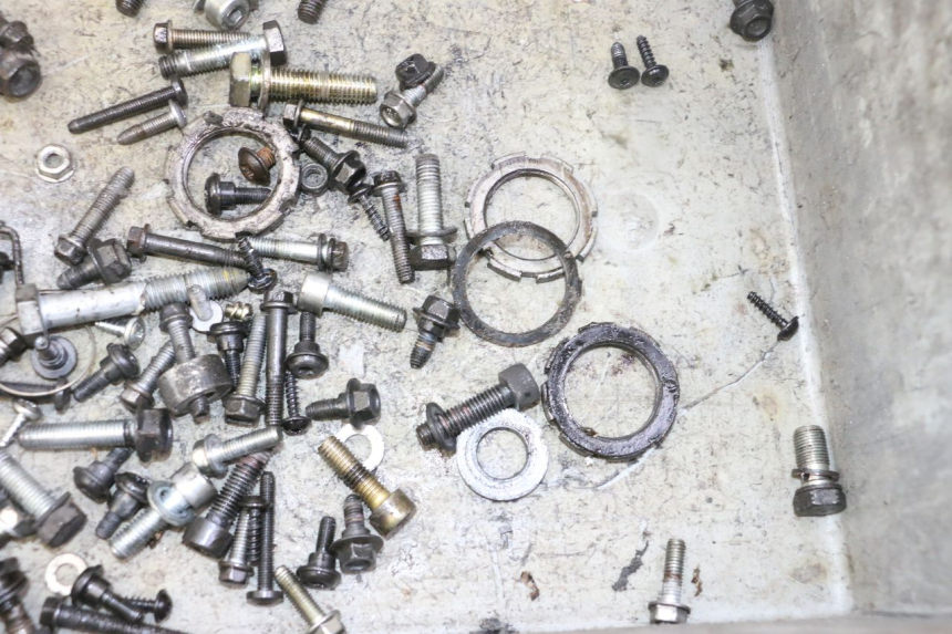 photo de SCREW FASTENER BAG PEUGEOT ELYSTAR 50 (2002 - 2014) - Alternative perspective