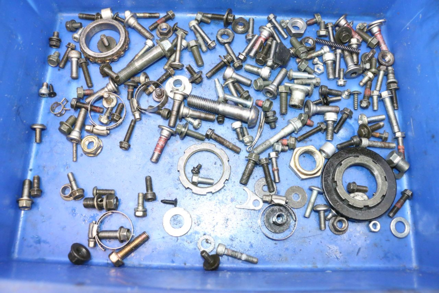 photo de SCREWS BAG KAWASAKI ER-6 ER6 N 650 (2005 - 2009) - Main view