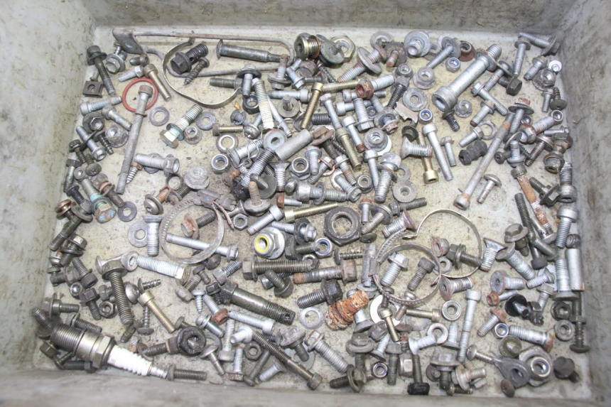 photo de SCREW HARDWARE BAG APRILIA ETX 125 (1998 - 2002) - Main view