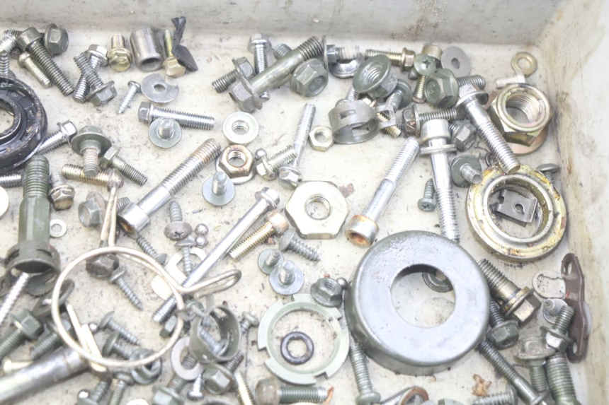 photo de SCREW FASTENER BAG KEEWAY F-ACT FACT 50 (2006 - 2011) - Alternative perspective