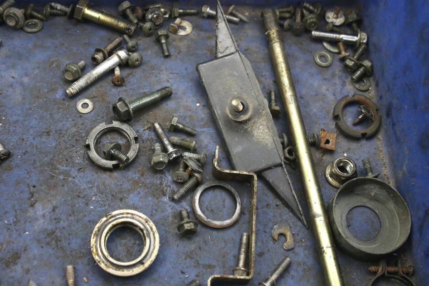 photo de SCREW FASTENER BAG KEEWAY F-ACT FACT 50 (2006 - 2011) - Component detail