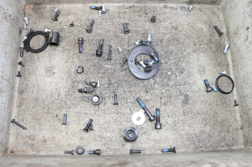 photo de SCREW HARDWARE BAG SEGWAY NINEBOT F40E 1 - Main view