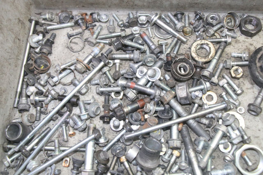 photo de SCREW FASTENER BAG HONDA FES S-WING SWING ABS 125 (2007 - 2015) - Component detail