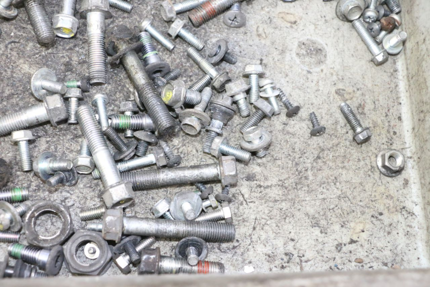 photo de SCREW FASTENER BAG HONDA FES S-WING SWING ABS 125 (2007 - 2015) - Technical close-up