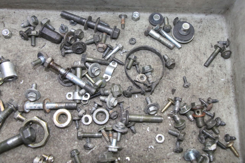 photo de SCREWS BAG SYM FIDDLE 2 S 125 (2012 - 2014) - Zoom on usage condition