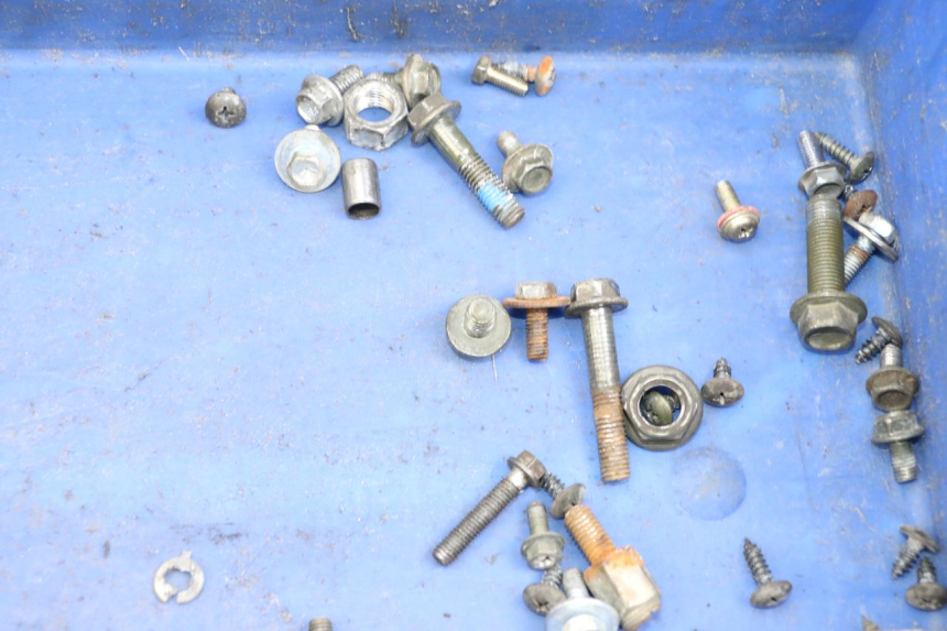 photo de SCREWS BAG SYM FIDDLE 3 III 50 (2014 - 2020) - Zoom on usage condition