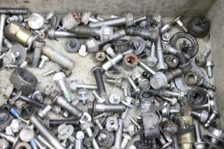 photo de SCREW FASTENER BAG YAMAHA FJR ABS 1300 (2006 - 2012) - Product overview