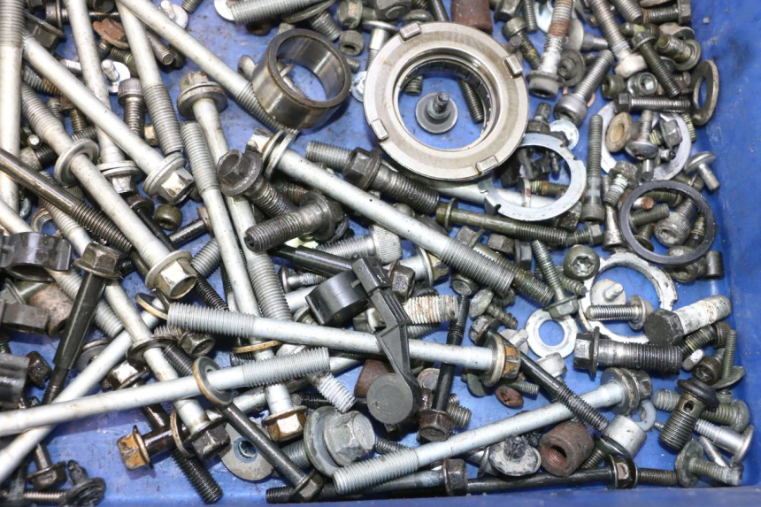 photo de SCREWS BAG YAMAHA FJR 1300 (2001 - 2005) - Technical close-up