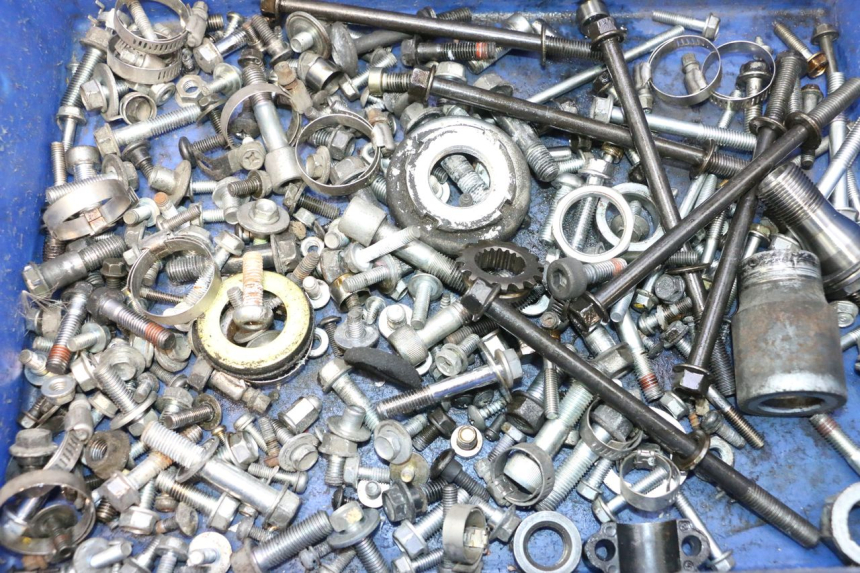 photo de SCREWS BAG HONDA FJS SILVER WING SILVERWING 400 (2005 - 2008) - Component detail