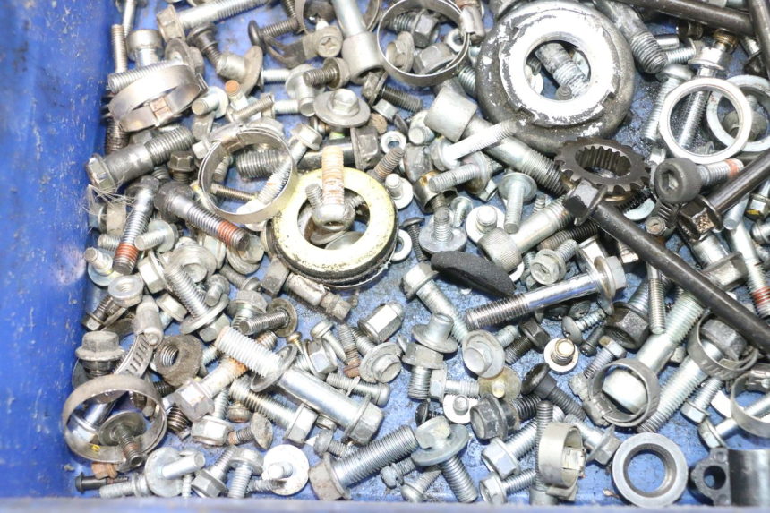photo de SCREWS BAG HONDA FJS SILVER WING SILVERWING 400 (2005 - 2008) - Alternative perspective