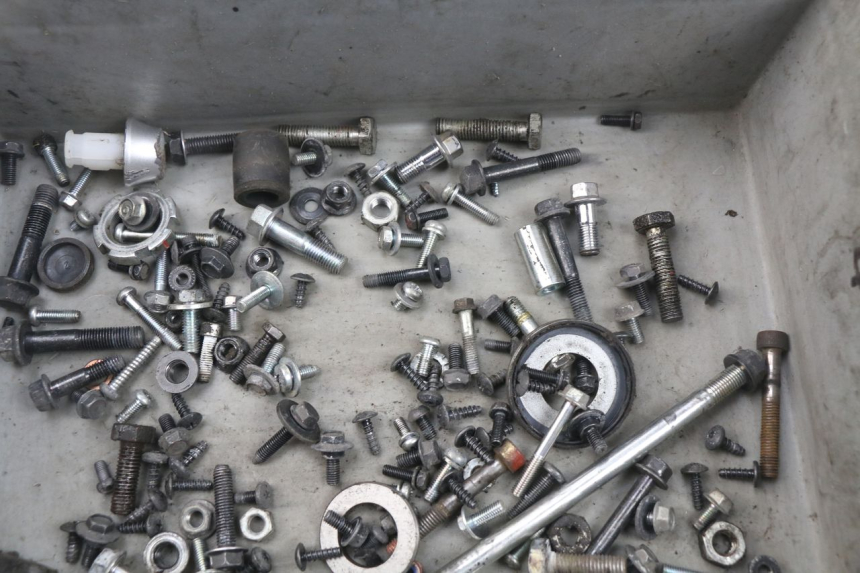 photo de SCREWS BAG MBK FLIPPER 115 (2013 - 2017) - Alternative perspective