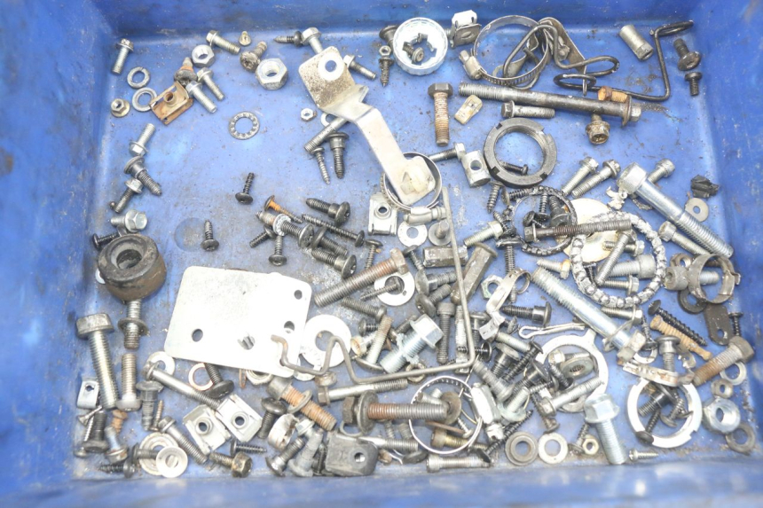 photo de SCREW FASTENER BAG PIAGGIO FLY 4T 50 (2013 - 2017) - Main view