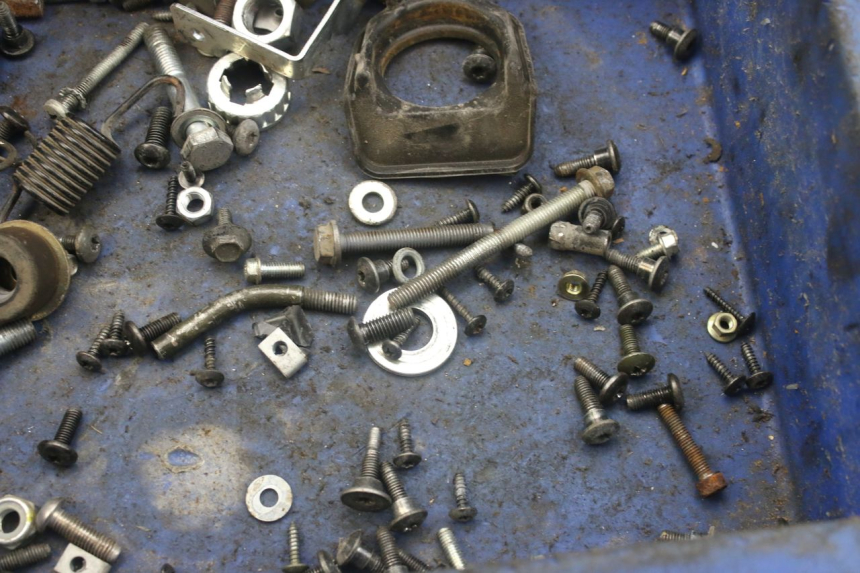 photo de SCREW FASTENER BAG PIAGGIO FLY 4T 50 (2013 - 2017) - Component detail