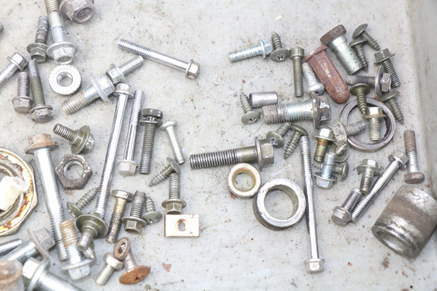 photo de SCREWS BAG SACHS FY125T FY T 125 (2007 - 2011) - Zoom on usage condition