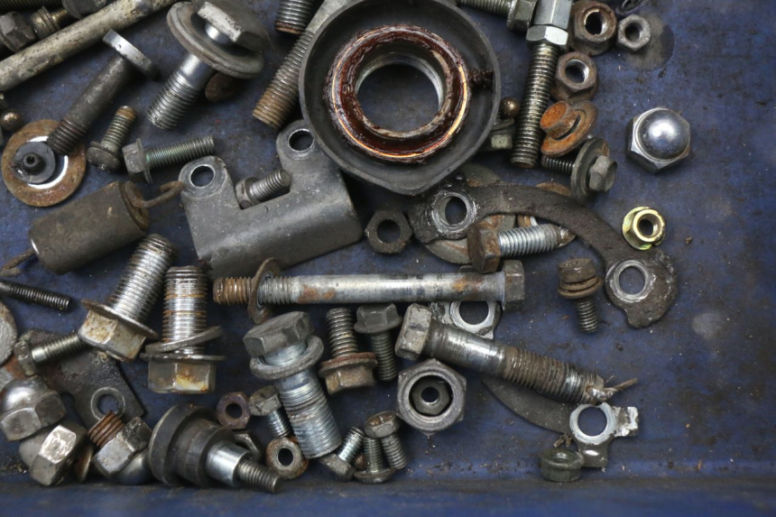 photo de SCREWS BAG SUZUKI GN 125 (1997 - 2000) - Technical close-up