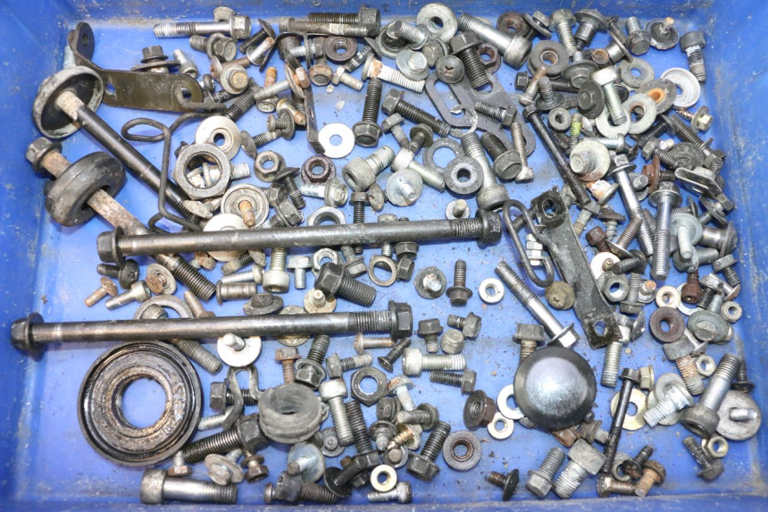 photo de SCREWS BAG KAWASAKI GPX F ZX750F 750 (1986 - 1990) - Main view